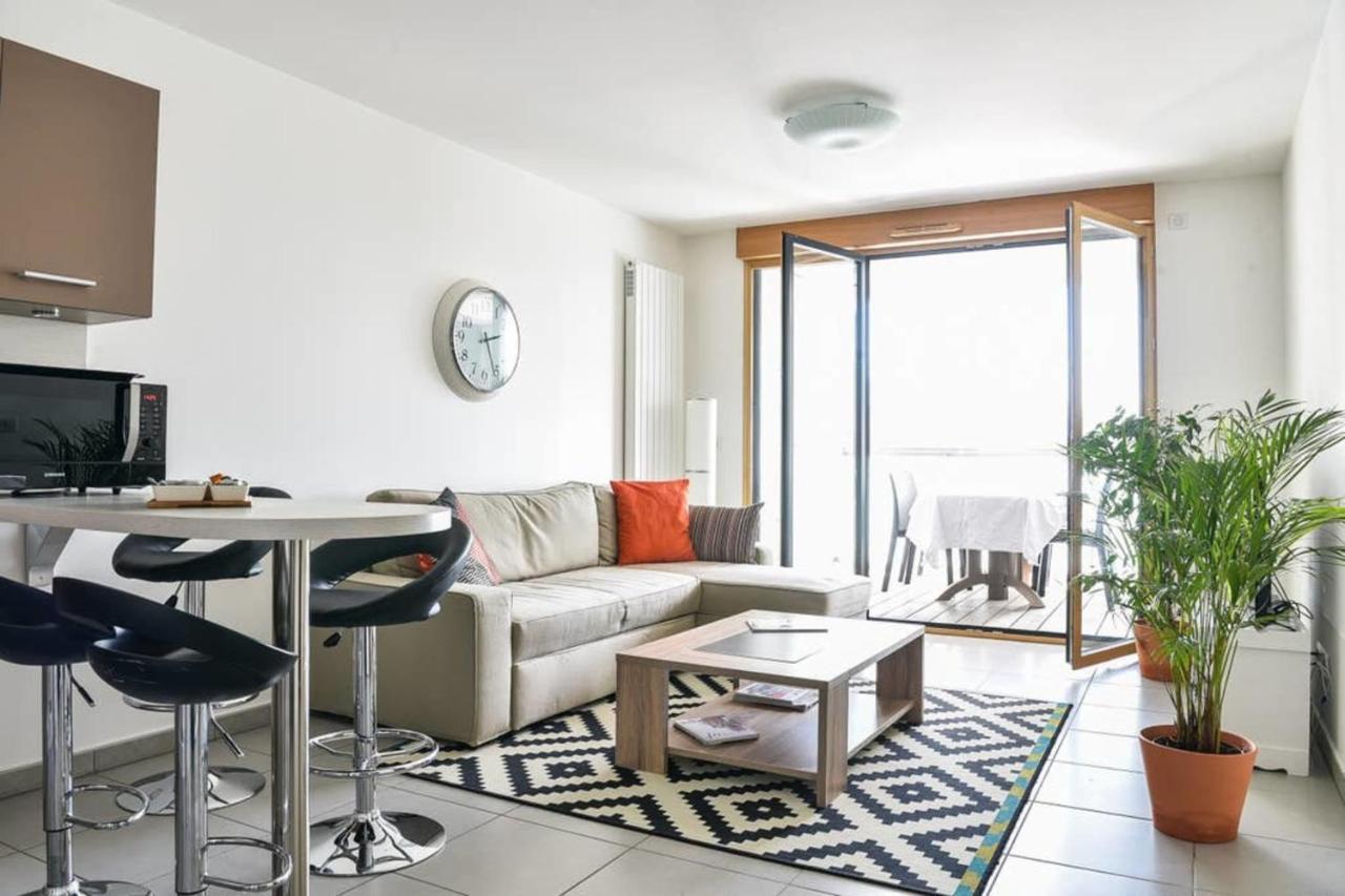 Appartement L'Opale - T2 48M Avec Parking A 300M Du Lac D'Annecy Exterior photo