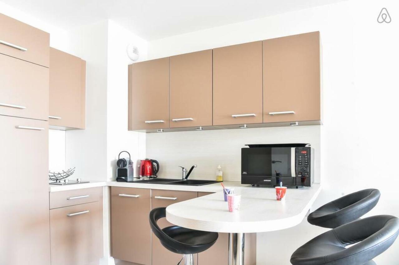 Appartement L'Opale - T2 48M Avec Parking A 300M Du Lac D'Annecy Exterior photo